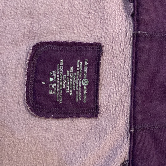 Lululemon athletica - Picture 3 of 7